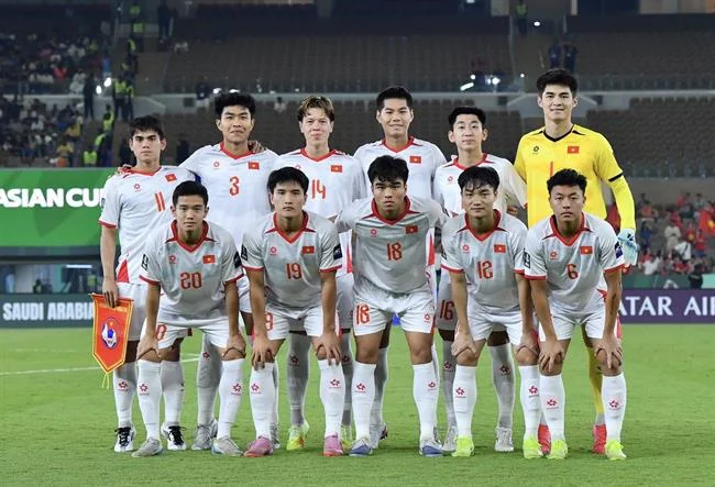 Khái niệm tự loại trừ